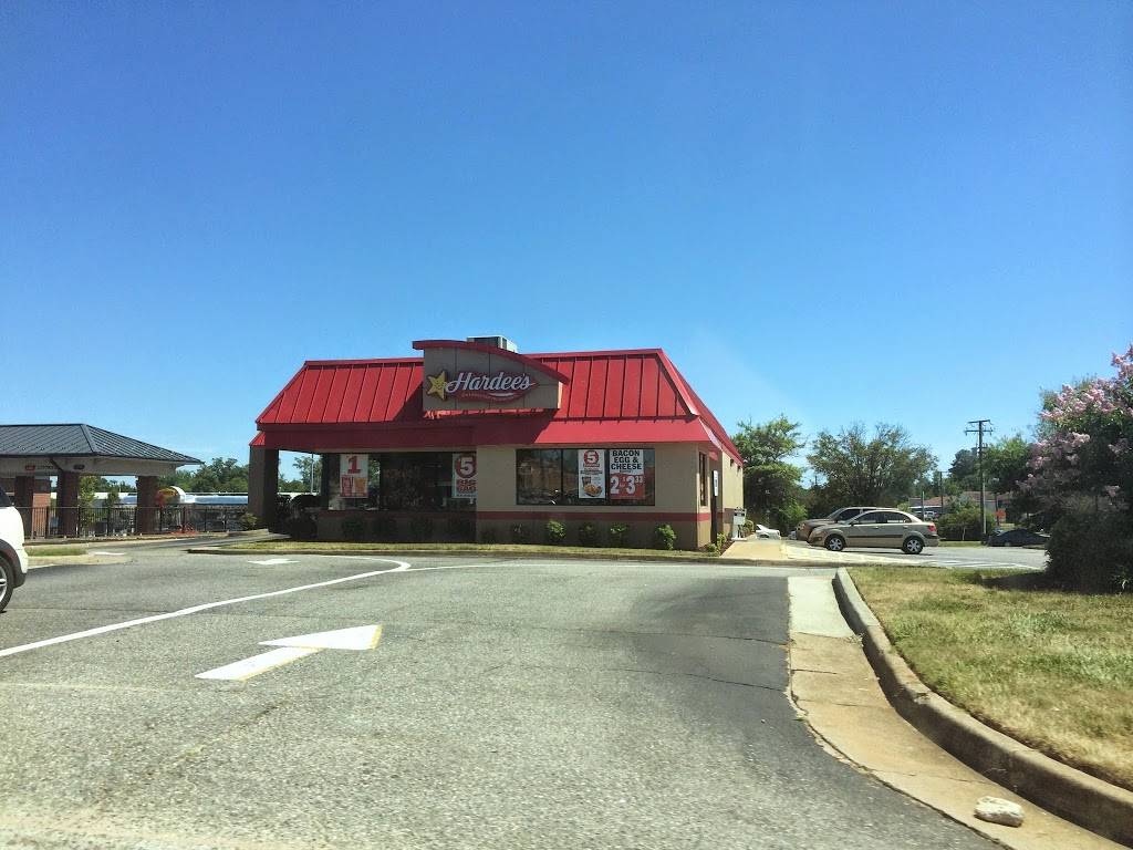 Hardees | restaurant | 11121 Midlothian Turnpike, Richmond, VA 23235, USA | 8047941490 OR +1 804-794-1490