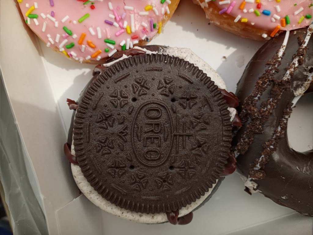 Krispy Kreme | bakery | 1730 E 9 Mile Rd, Pensacola, FL 32514, USA | 8507605107 OR +1 850-760-5107