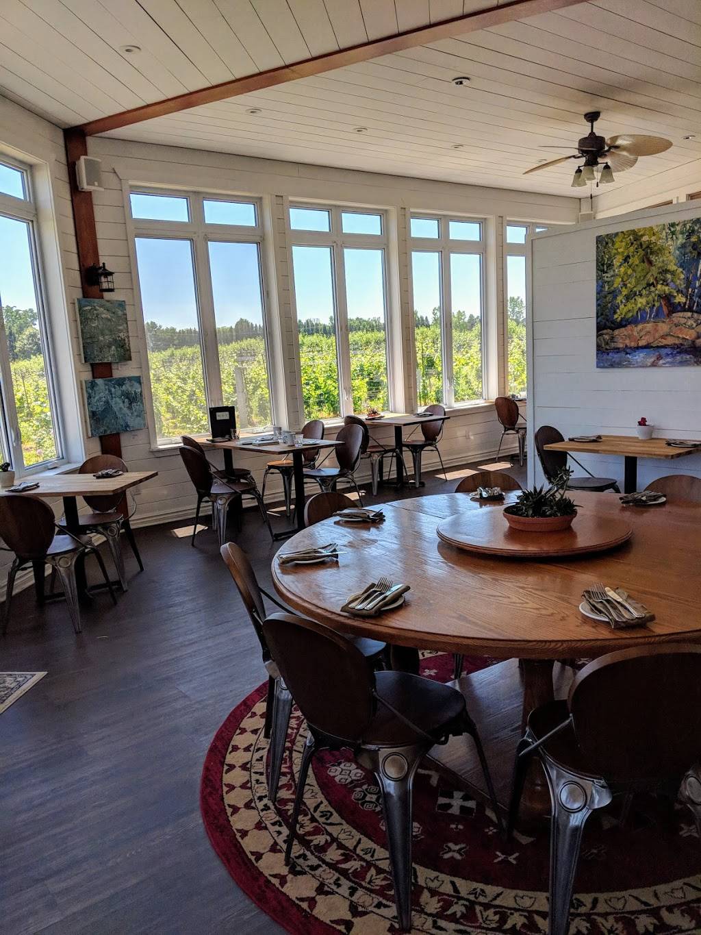 Waupoos Estates Winery & Restaurant | restaurant | 3016 County Road 8, Picton, ON K0K 2T0, Canada | 6134768338 OR +1 613-476-8338