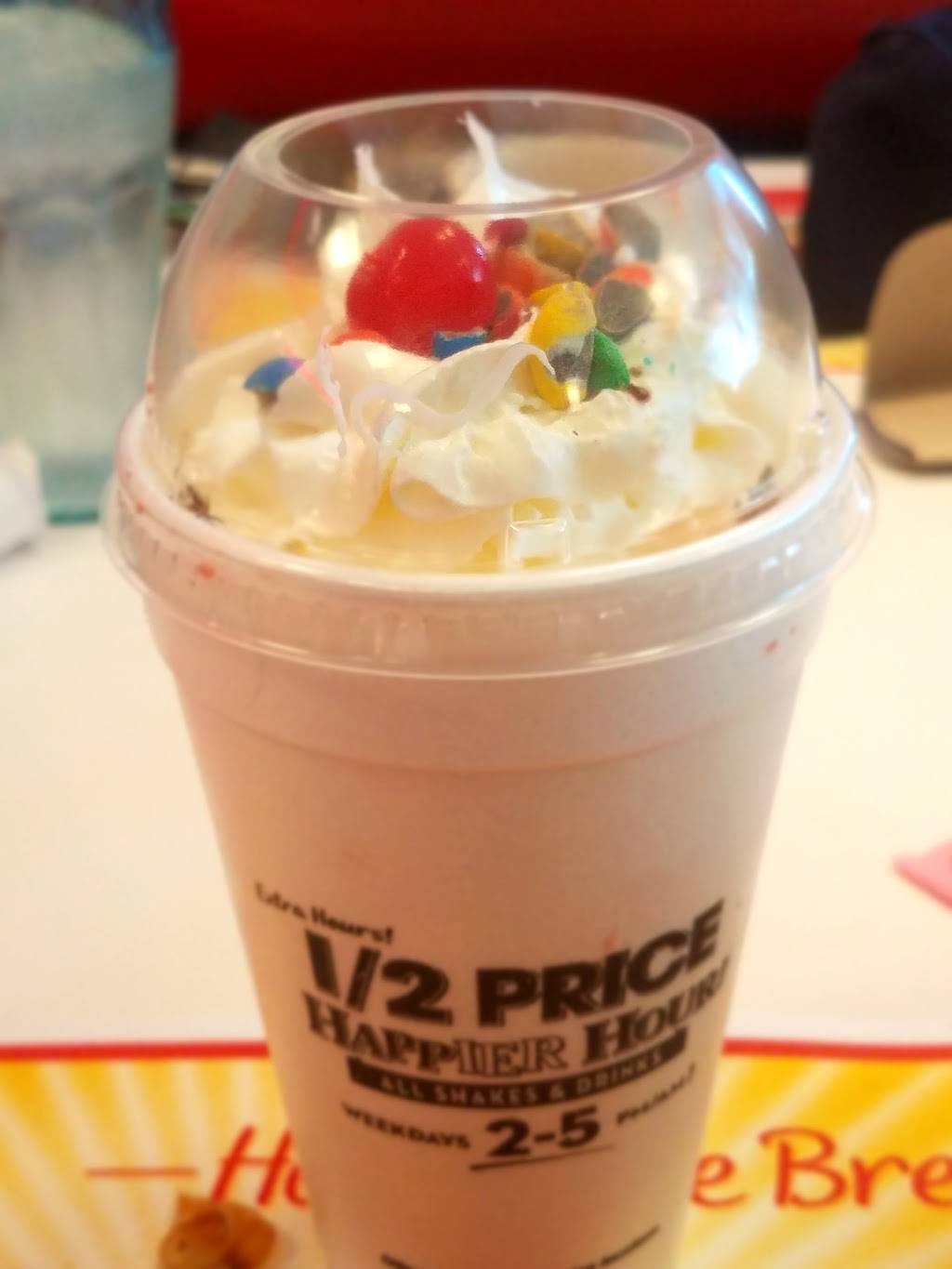 Steak n Shake | restaurant | 1134 W E Pearce Blvd, Wentzville, MO 63385, USA | 6366395253 OR +1 636-639-5253