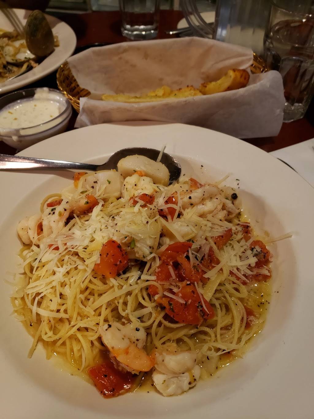 Garibaldis Italian Kitchen | restaurant | 307 N Carson St, Carson City, NV 89701, USA | 7758844574 OR +1 775-884-4574