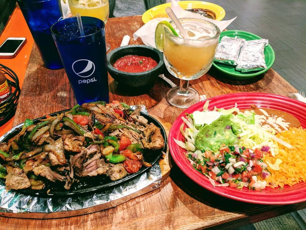 El Paso | restaurant | 1778 N Highland Rd, Pittsburgh, PA 15241, USA | 4124092155 OR +1 412-409-2155