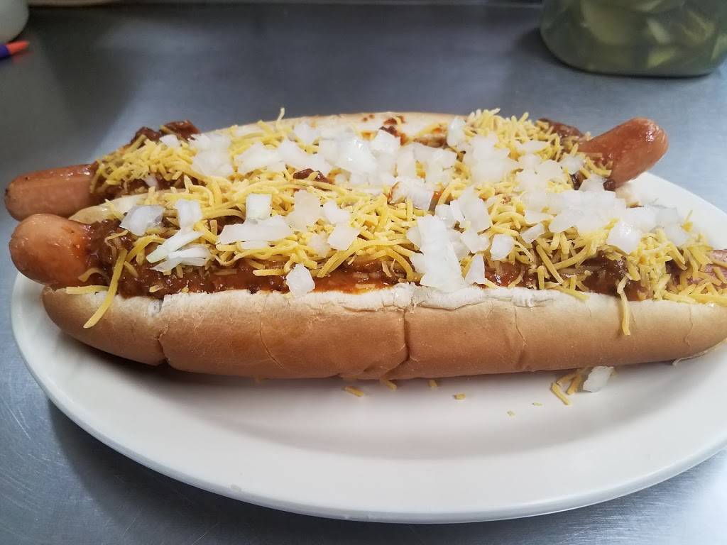 The Pizza Shop and Sisters Ice Cream | restaurant | 207 S Locust St, Morristown, IN 46161, USA | 7657636473 OR +1 765-763-6473