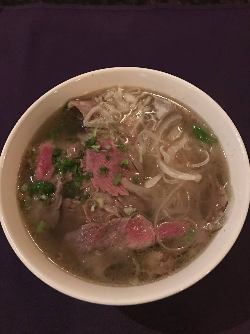 Moon Gate Asian Grill | restaurant | 745 Quebec St, Denver, CO 80220, USA | 3033292921 OR +1 303-329-2921