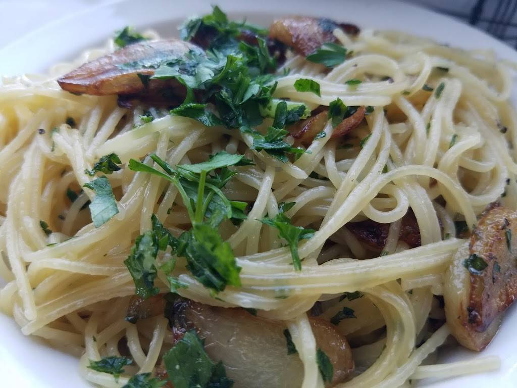 La Bella Cucina | restaurant | 72355 CA-111 Ste C, Palm Desert, CA 92260, USA | 7608363280 OR +1 760-836-3280