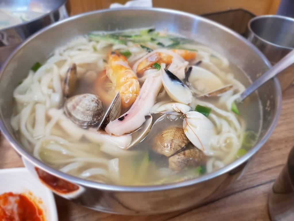 Daebak Wang Mandoo Korean Dumplings | restaurant | 33100 Pacific Hwy S #5, Federal Way, WA 98003, USA | 2535179548 OR +1 253-517-9548