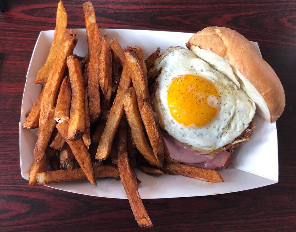 Stewartstown Smokehouse And Beer Barn | restaurant | 9 N Hill St, Stewartstown, PA 17363, USA | 7179932003 OR +1 717-993-2003