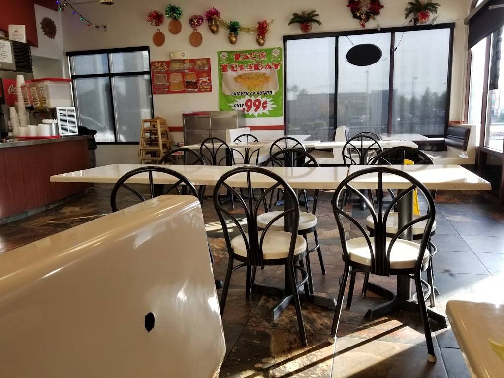 Lauritas Taco Shop | restaurant | 8880 S Maryland Pkwy, Las Vegas, NV 89123, USA | 7022704116 OR +1 702-270-4116