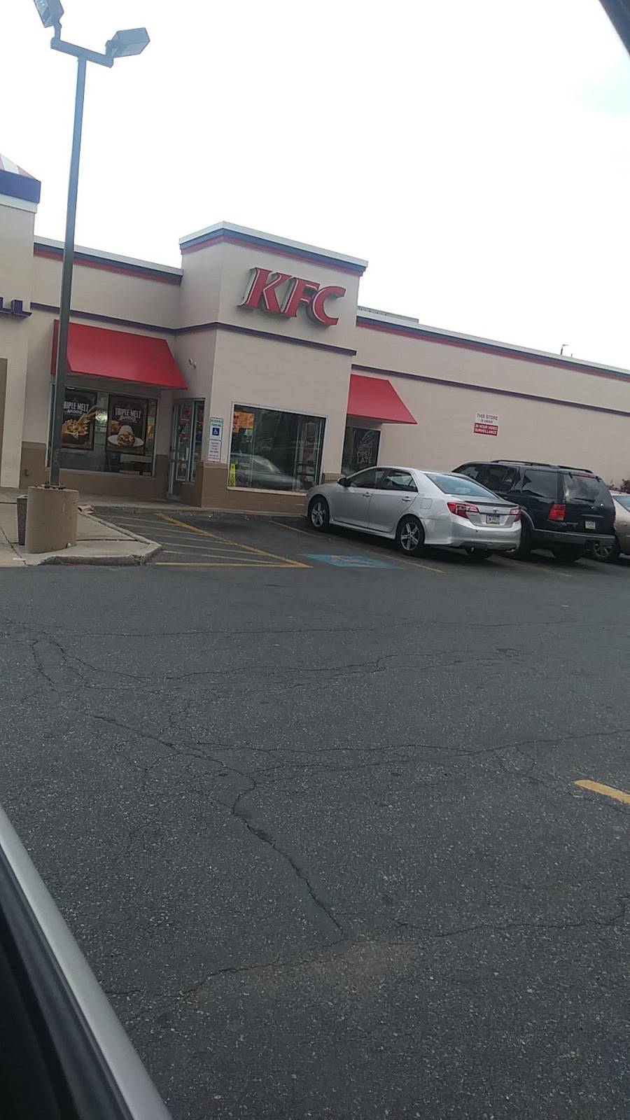 Taco Bell | meal takeaway | 3981 Kensington Ave, Philadelphia, PA 19124, USA | 2155331024 OR +1 215-533-1024