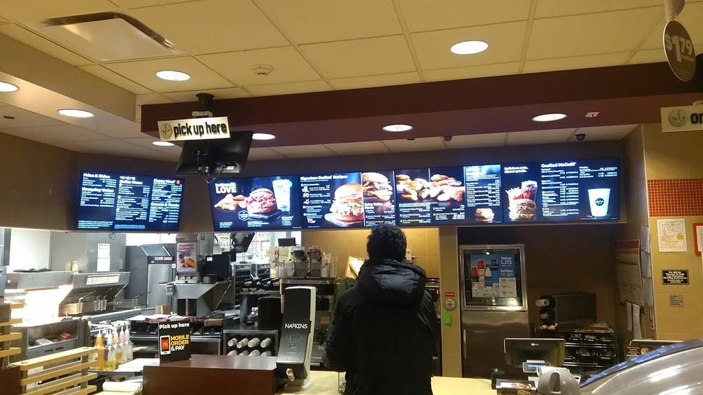 McDonalds | cafe | 167 Main St, Binghamton, NY 13905, USA | 6077227100 OR +1 607-722-7100