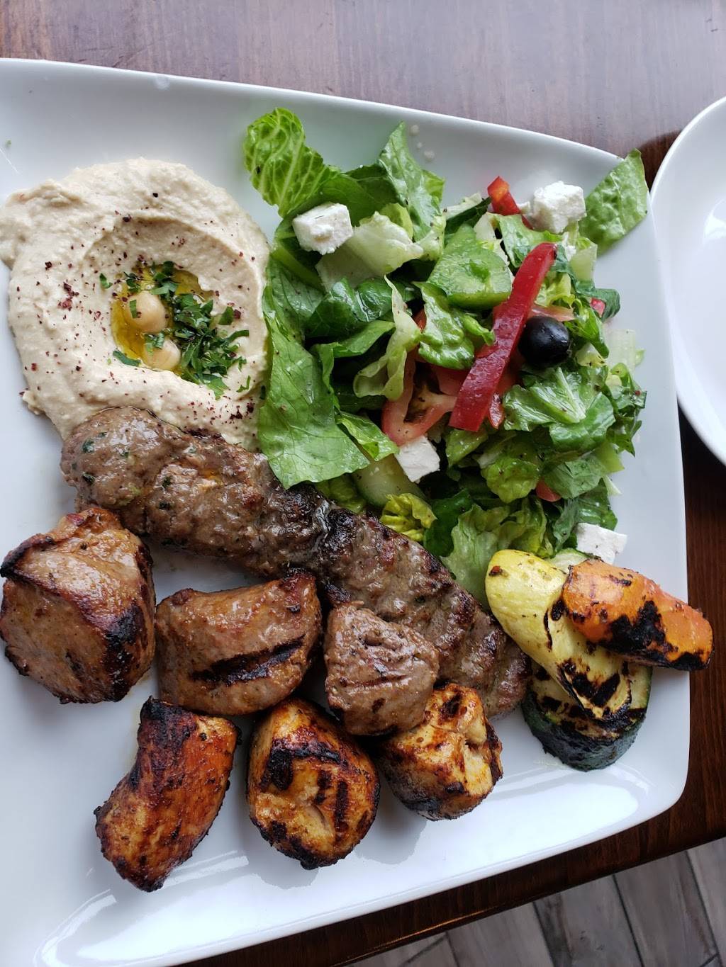 Zaytoon’s Bistro | restaurant | 165 Park Rd, West Hartford, CT 06119, USA | 8609375125 OR +1 860-937-5125