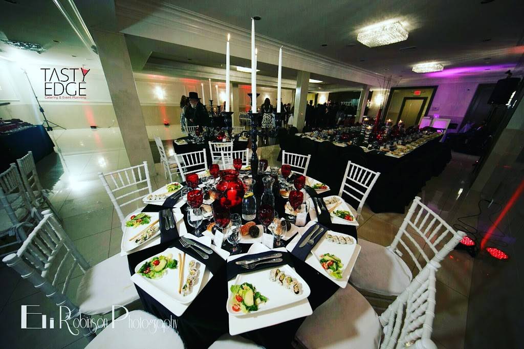 Tasty Edge Catering | restaurant | 25 Ellington Way, Spring Valley, NY 10977, USA | 8452048080 OR +1 845-204-8080