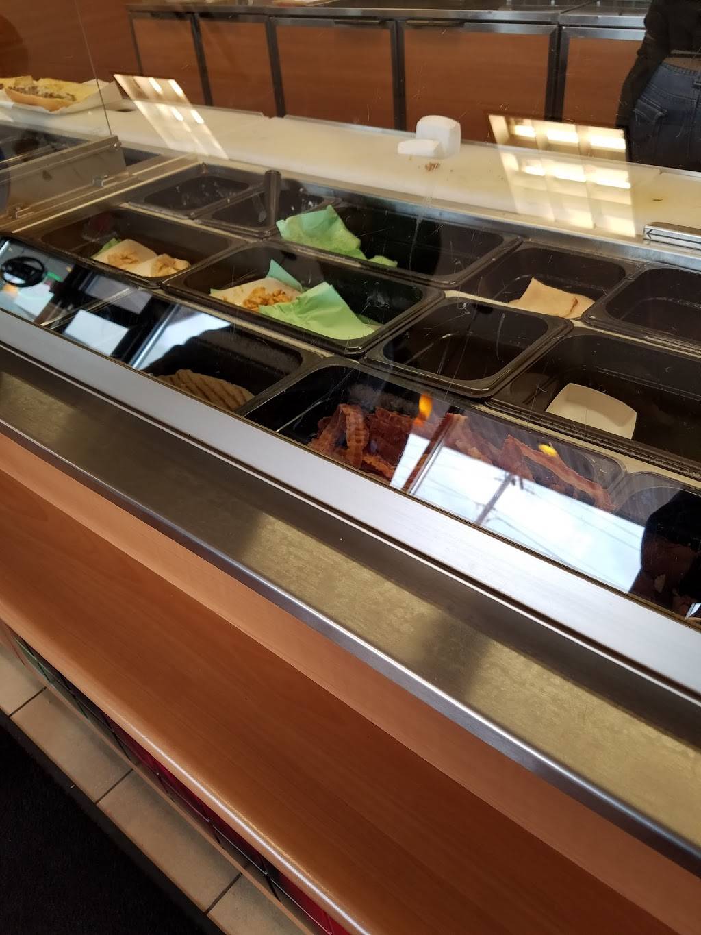 Subway Restaurants | restaurant | 3604 Robert C Byrd Dr, Beckley, WV 25801, USA | 3049292443 OR +1 304-929-2443