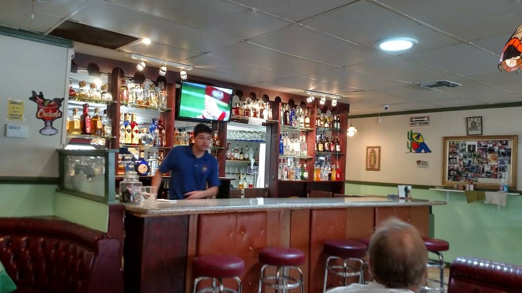 J Js | restaurant | 1550 N Palm Canyon Dr, Palm Springs, CA 92262, USA | 7603234290 OR +1 760-323-4290