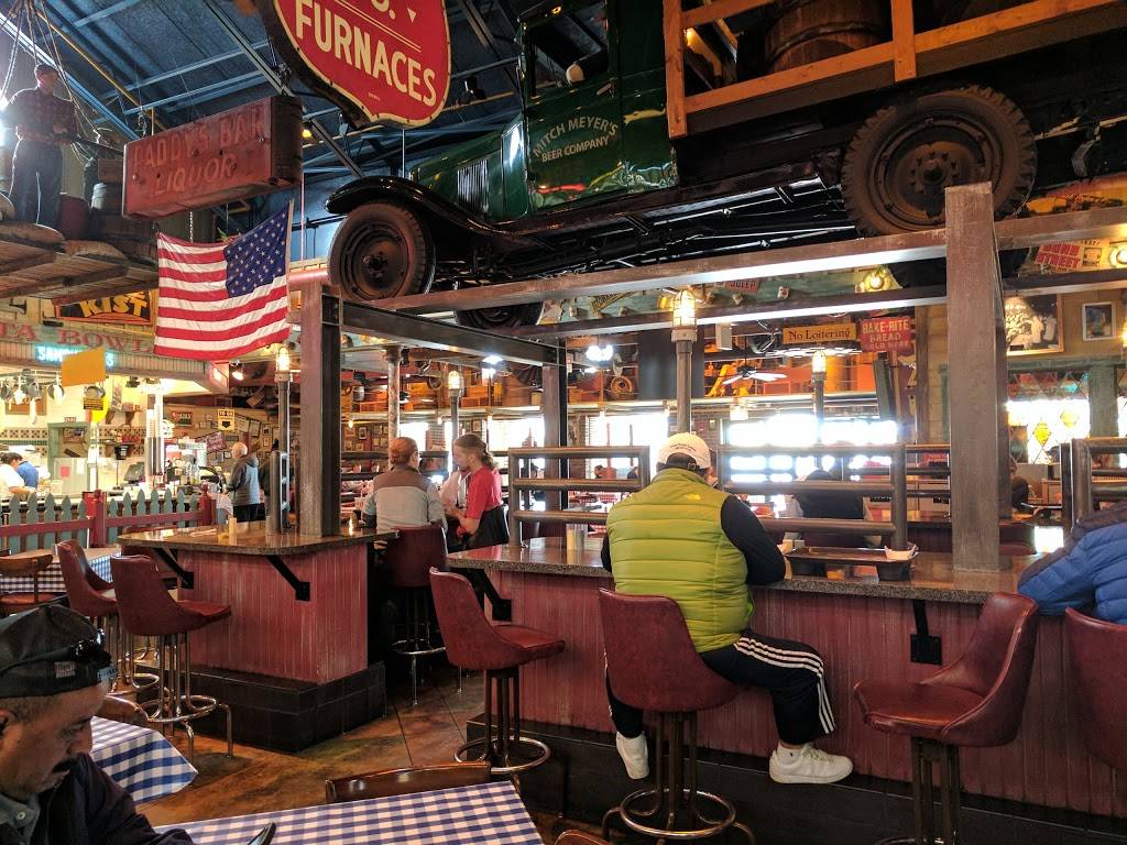 Portillos Hot Dogs | meal takeaway | 8832 W Dempster St, Niles, IL 60714, USA | 8477950600 OR +1 847-795-0600