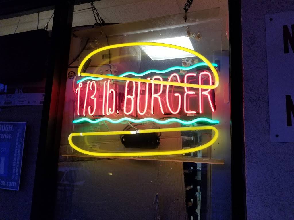 Judys Burgers | restaurant | 2691 Fruitvale Ave, Oakland, CA 94601, USA | 5105351888 OR +1 510-535-1888