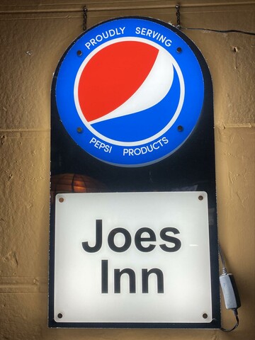 Joes Inn | restaurant | 1534 Madison Ave, Burlington, IA 52601, USA | 3197540044 OR +1 319-754-0044