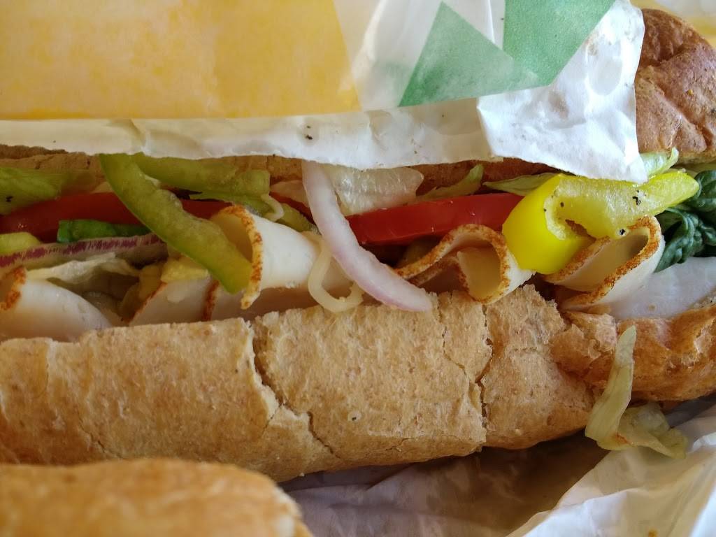 Subway | restaurant | 3121 Yosemite Blvd, Ste A5, Modesto, CA 95354, USA | 2095442688 OR +1 209-544-2688