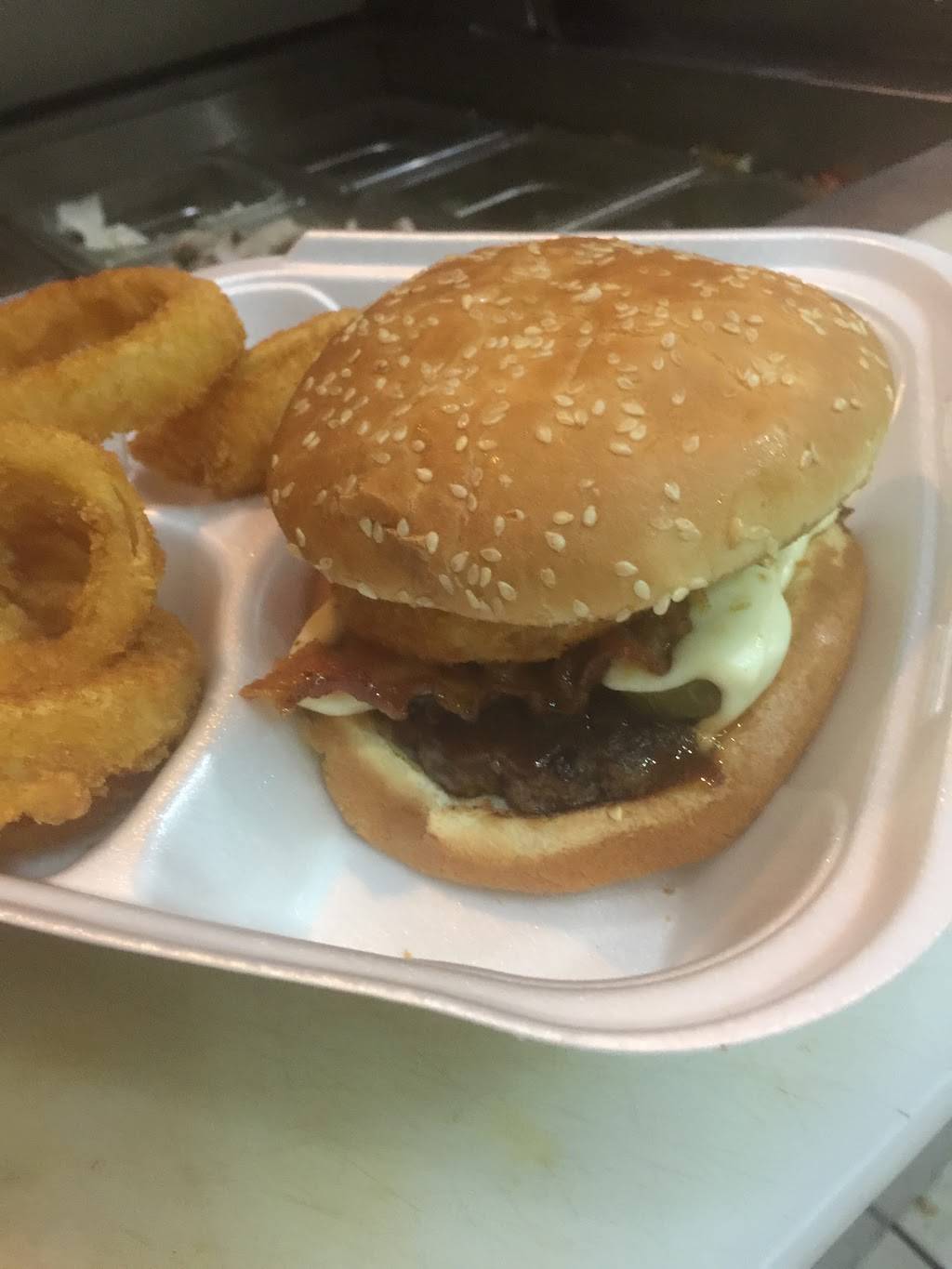 Its A Wrap | restaurant | 12524 Kinsman Rd, Cleveland, OH 44120, USA | 2164718114 OR +1 216-471-8114