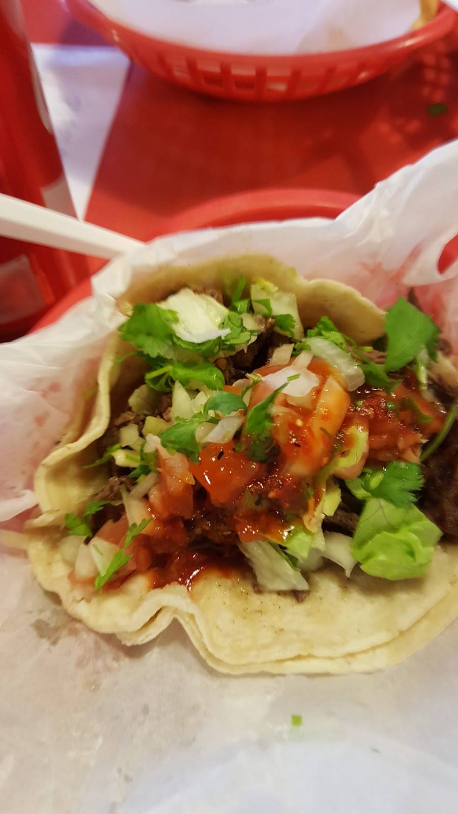 Taqueria El Asadero- Chicago | restaurant | 2213 W Montrose Ave, Chicago, IL 60618, USA | 7735835563 OR +1 773-583-5563