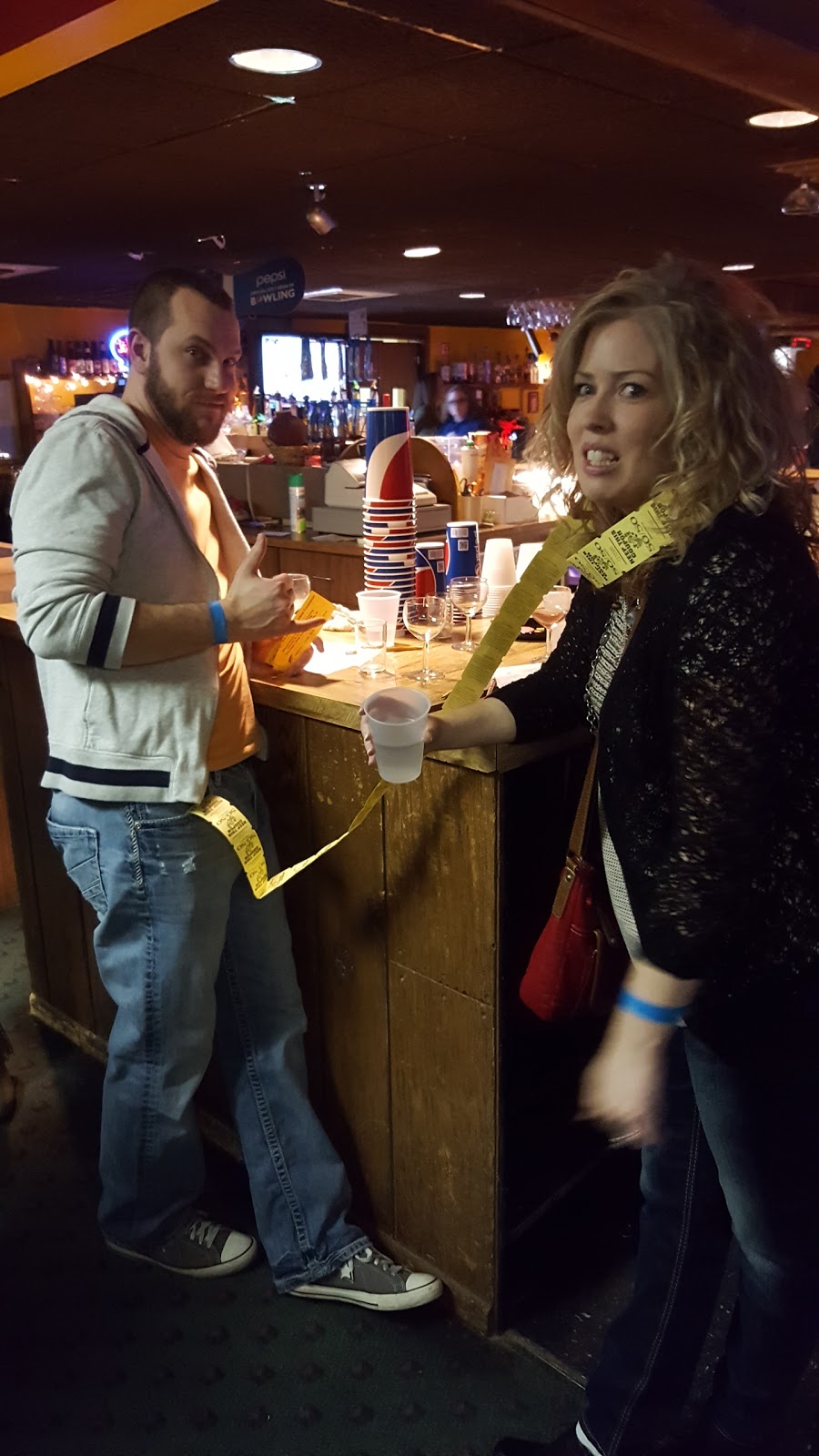 Schwoeglers Sugar River Lanes | restaurant | 807 River St, Belleville, WI 53508, USA | 6084243774 OR +1 608-424-3774