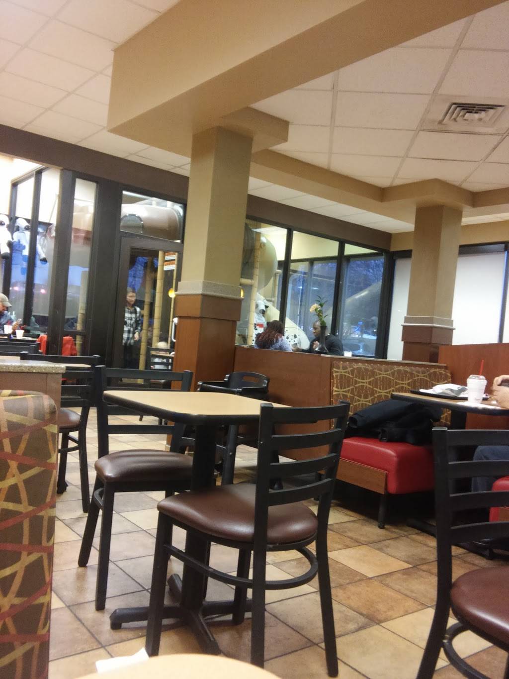 Chick-fil-A | restaurant | 2849 N Germantown Pkwy, Memphis, TN 38133, USA | 9013814727 OR +1 901-381-4727