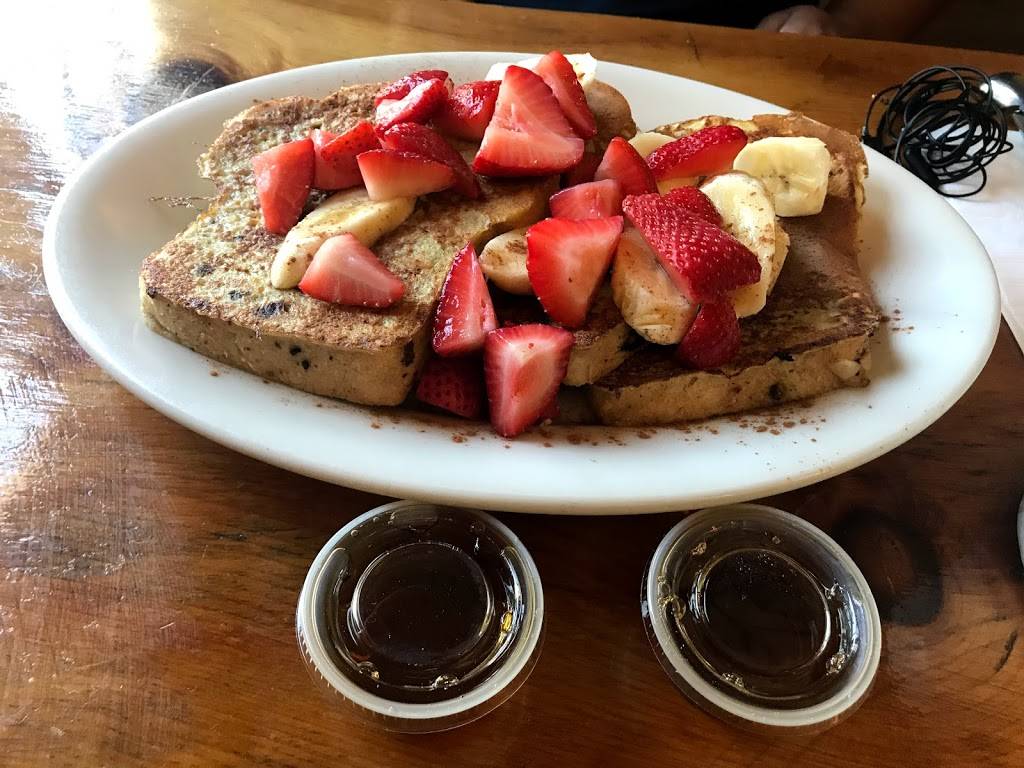 Nancys Cafe & Catering | meal takeaway | 1151 US-1, Cape Neddick, ME 03902, USA | 2073635557 OR +1 207-363-5557