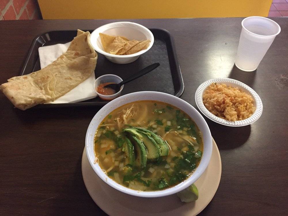 Lourdes Mexican Food | restaurant | 650 S Escondido Blvd, Escondido, CA 92025, USA | 7607461141 OR +1 760-746-1141