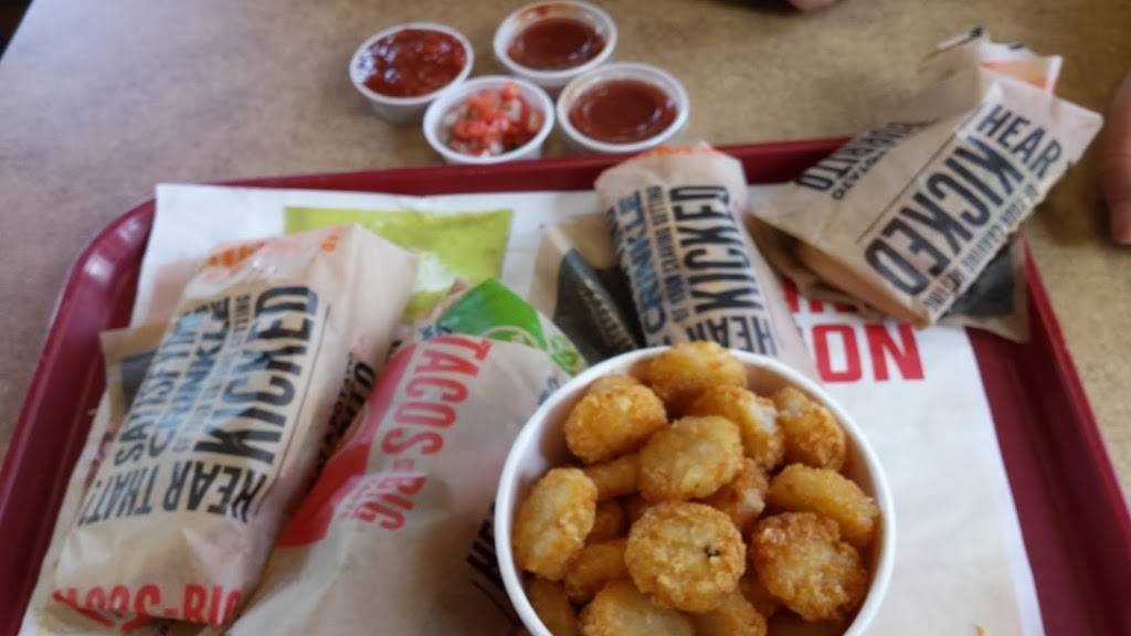 Taco Johns | restaurant | 6305 Monona Dr, Monona, WI 53716, USA | 6082214622 OR +1 608-221-4622