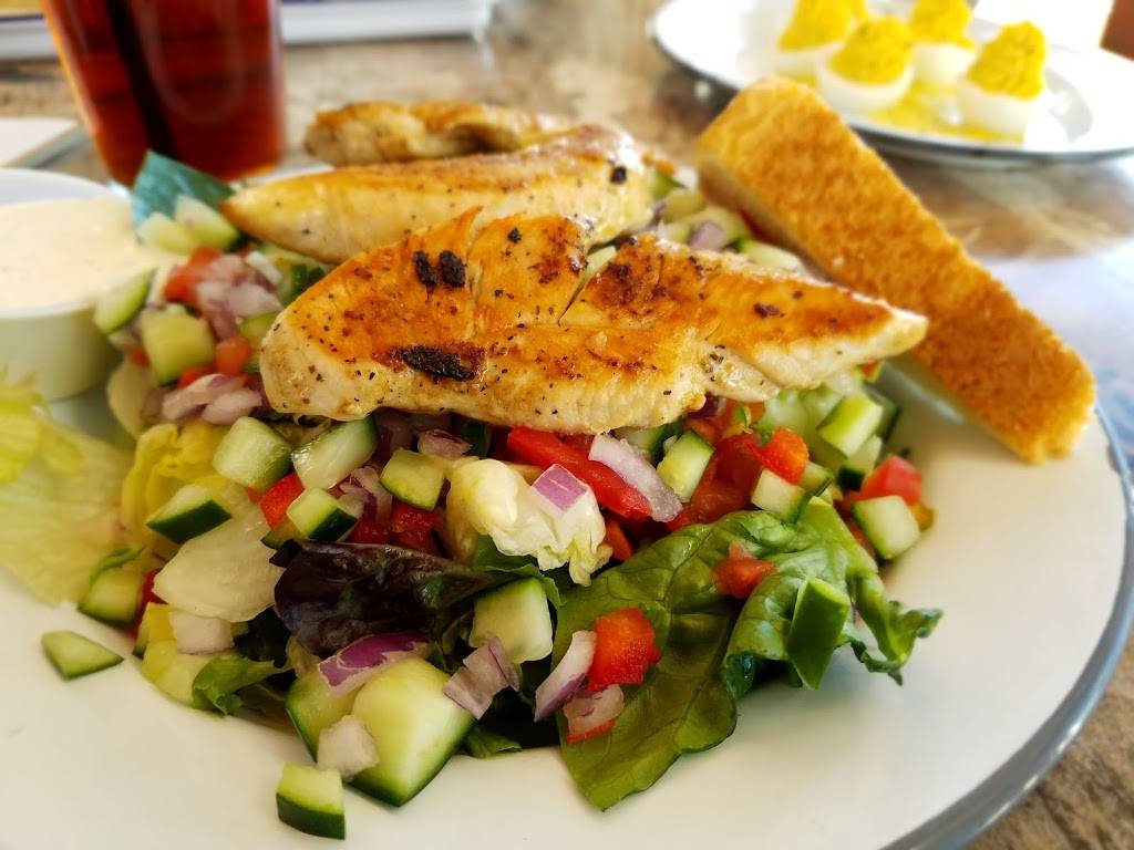 Saltwater Cowboys | restaurant | 130 Mill St, Mt Pleasant, SC 29464, USA | 8438560700 OR +1 843-856-0700