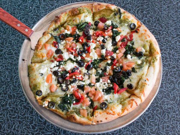 Sgt. Pepperonis Pizzeria & Deli | restaurant | 4120 Woodward Ave, Detroit, MI 48201, USA | 3138337272 OR +1 313-833-7272