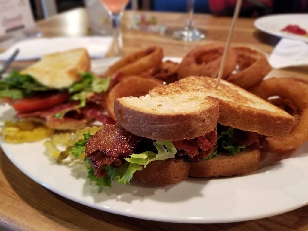 Sewards Folly Bar & Grill | restaurant | 1811 Abbott Rd, Anchorage, AK 99507, USA | 9072221218 OR +1 907-222-1218