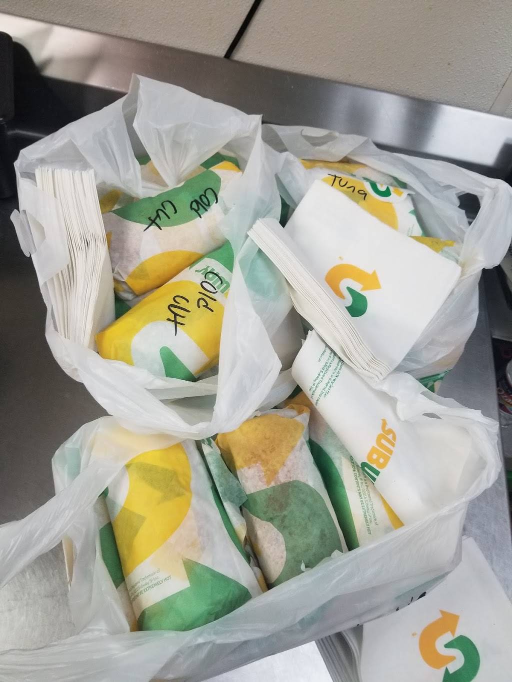 Subway Restaurants | restaurant | 1520 Barker Cypress Rd, Houston, TX 77084, USA | 2813981173 OR +1 281-398-1173