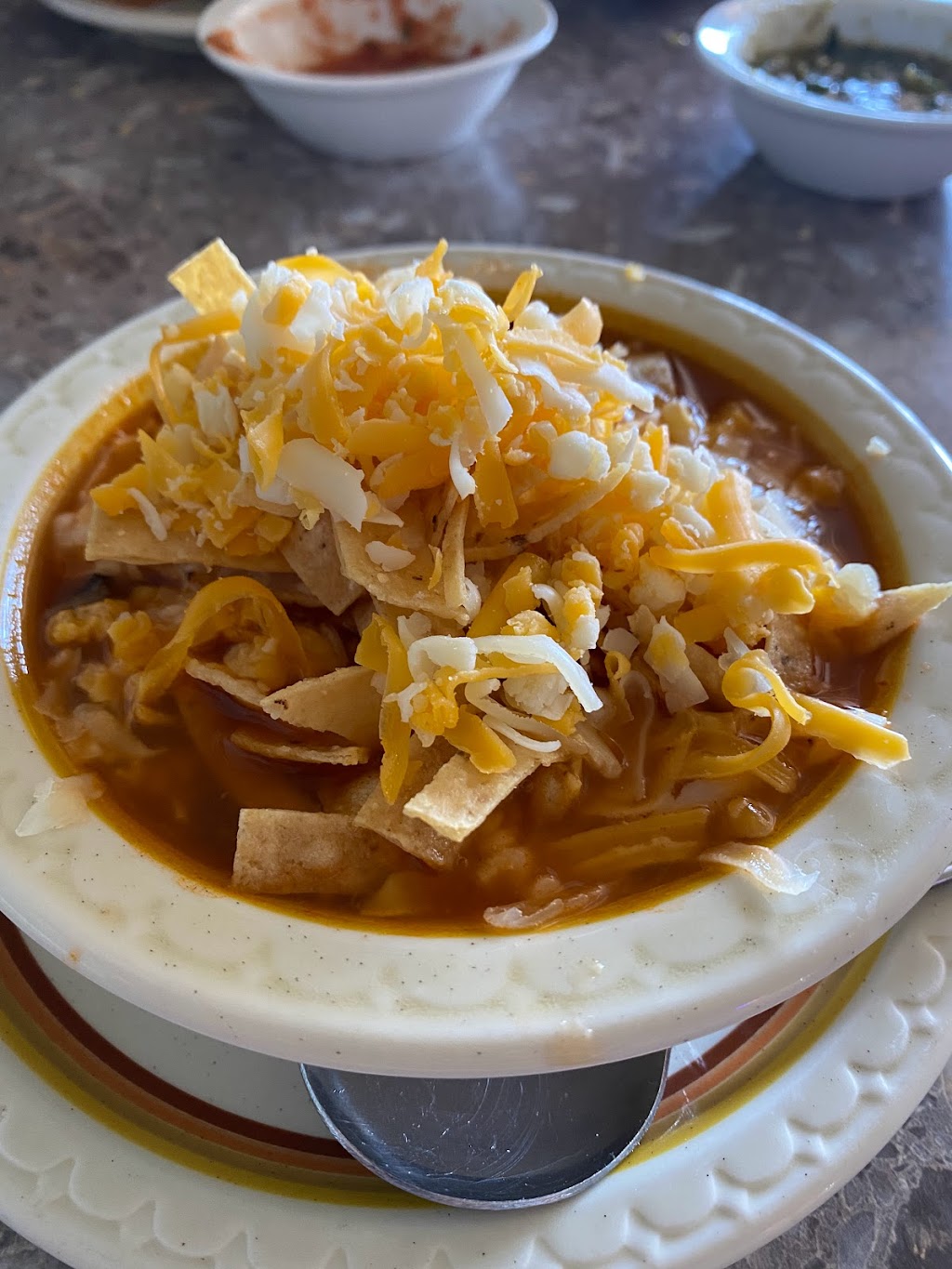 CHICHOS | restaurant | 21510 Bear Valley Rd Ste L1-3B, Apple Valley, CA 92308, USA | 7608107341 OR +1 760-810-7341