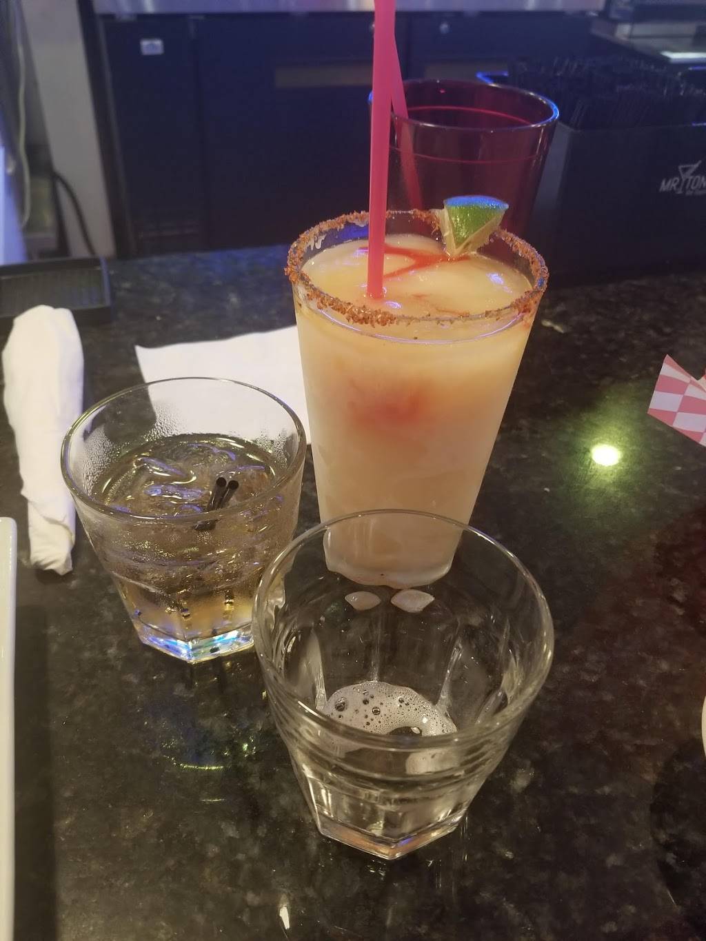 El Patron Restaurant & Bar | restaurant | 2520 K Ave Suite 100, Plano, TX 75074, USA | 4695739715 OR +1 469-573-9715