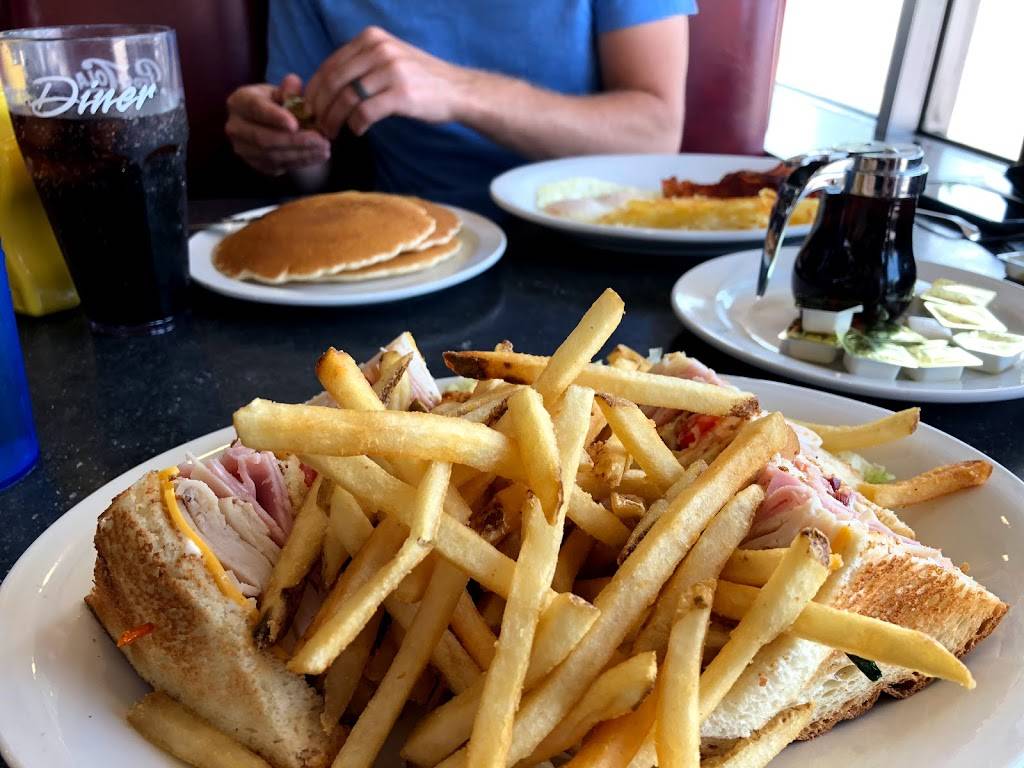 Denver Diner | restaurant | 740 W Colfax Ave, Denver, CO 80204, USA | 3038255443 OR +1 303-825-5443