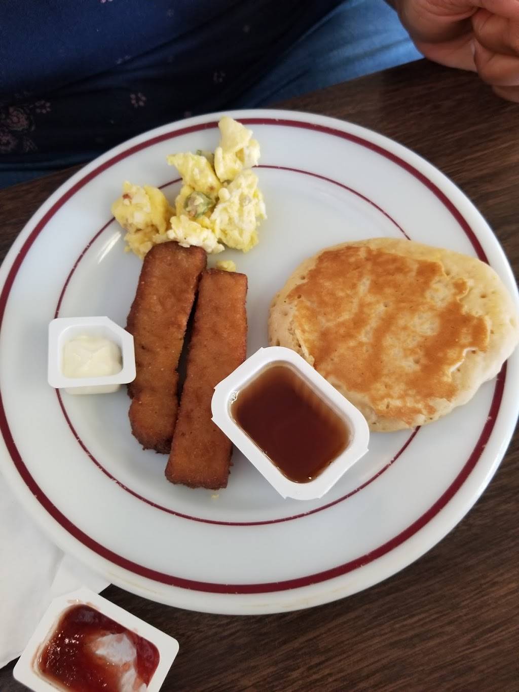 Sand Castle Restaurant | restaurant | Mears, MI 49436, USA | 2318732970 OR +1 231-873-2970