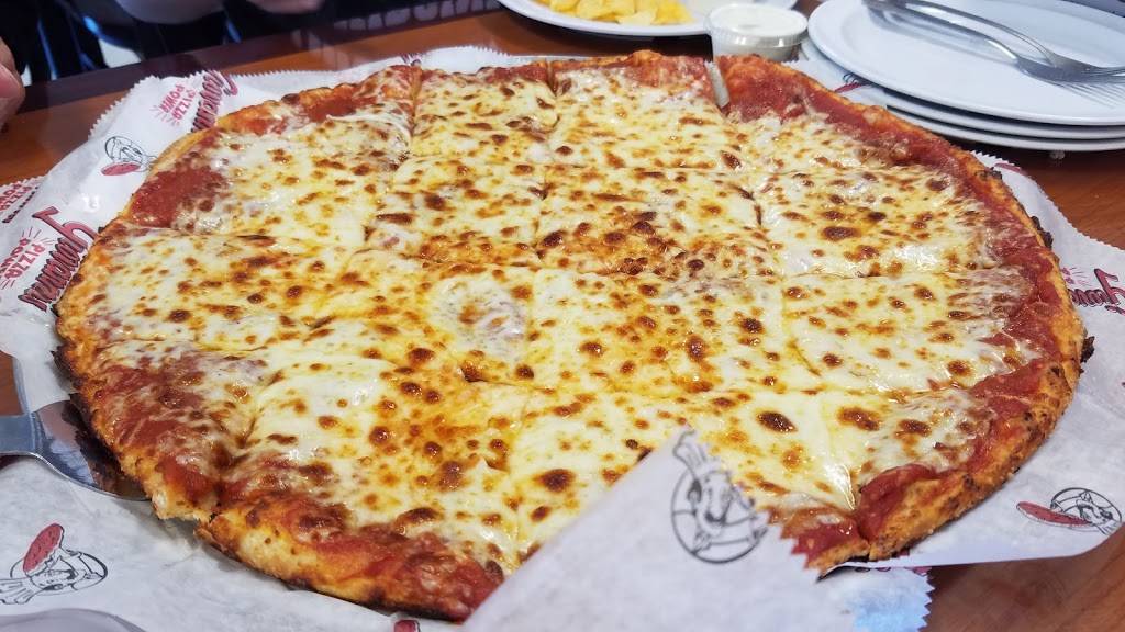 Giovannis Pizza | restaurant | 1925 11th St, Portsmouth, OH 45662, USA | 7403553922 OR +1 740-355-3922
