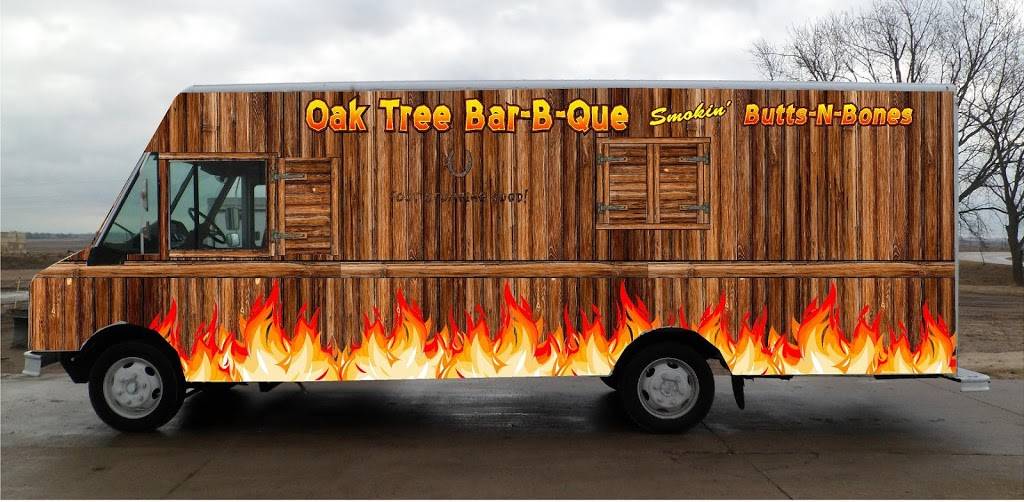 Oaktree Bar-B-Que | restaurant | 2315 Circle Dr W, Spirit Lake, IA 51360, USA | 7123369000 OR +1 712-336-9000