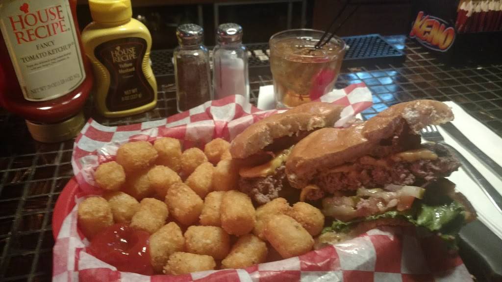 Bunker Bar | restaurant | 1950 S Eber Rd, Holland, OH 43528, USA | 4198655650 OR +1 419-865-5650