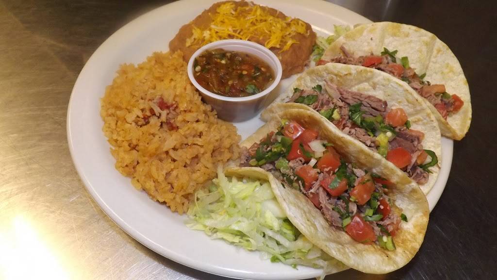 Top Shelf Mexican Food & Cantina | restaurant | 3301 W Greenway Rd, Phoenix, AZ 85053, USA | 6029935463 OR +1 602-993-5463