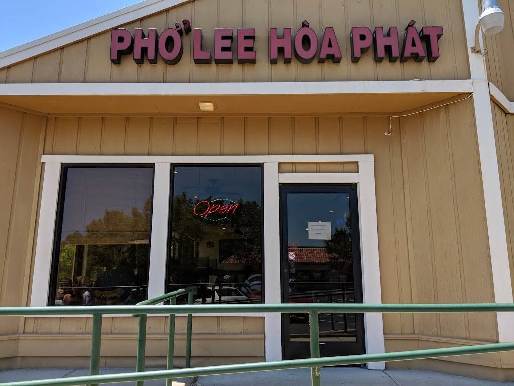 Pho Lee Hoa Phat | restaurant | 88 Peabody Rd B, Vacaville, CA 95687, USA | 7074528829 OR +1 707-452-8829