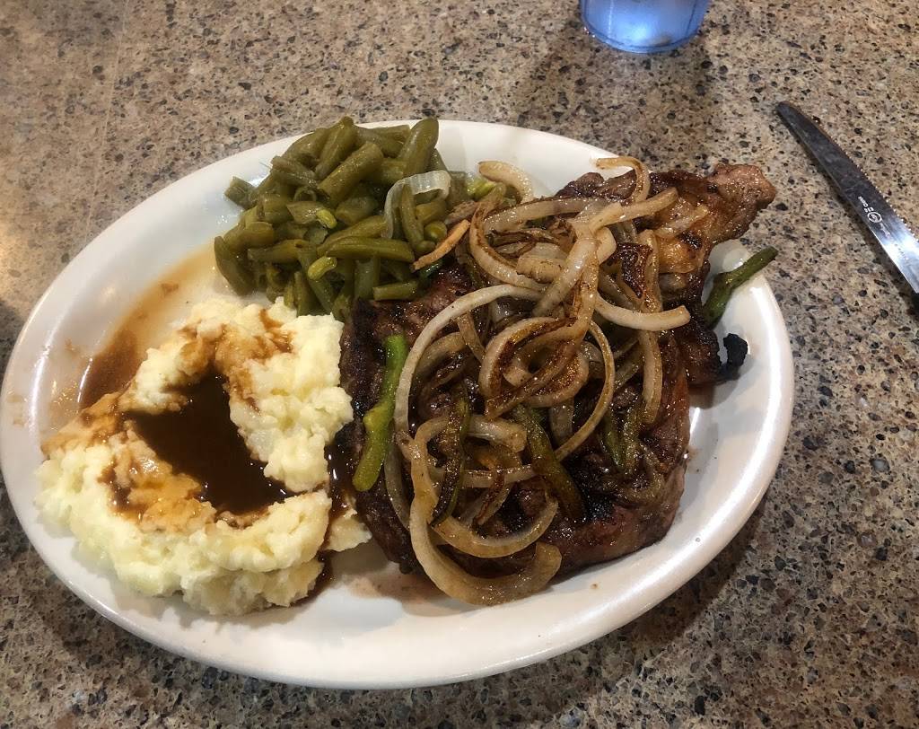 Ripple Water Country Kitchen | restaurant | 40 Sallys Ridge Rd, Henry, VA 24102, USA | 5402381284 OR +1 540-238-1284