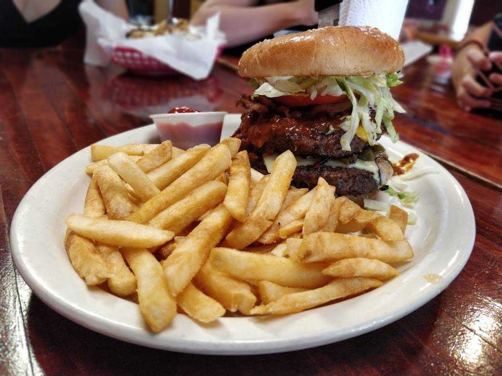 Gordos Burgers & Stuff | restaurant | 804 Chestnut St, San Marcos, TX 78666, USA | 5128780653 OR +1 512-878-0653