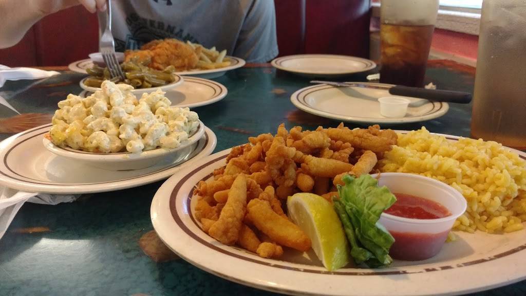 Steves Family Diner | restaurant | 2900 S Washington Ave, Titusville, FL 32780, USA | 3212683011 OR +1 321-268-3011