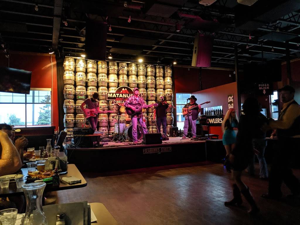 Matanuska Brewing Co. - Midtown | restaurant | 2830 C St, Anchorage, AK 99503, USA | 9076772531 OR +1 907-677-2531