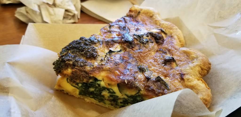 Cowbell Kitchen | restaurant | 116 E Market St, Leesburg, VA 20176, USA | 3044337665 OR +1 304-433-7665