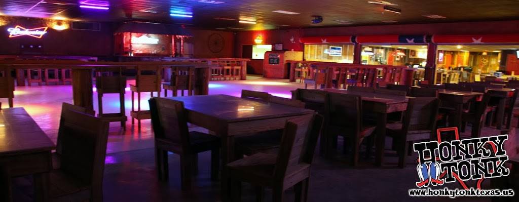 Honky Tonk Texas | restaurant | 2389 Hwy 96 N, Silsbee, TX 77656, USA | 4093861995 OR +1 409-386-1995