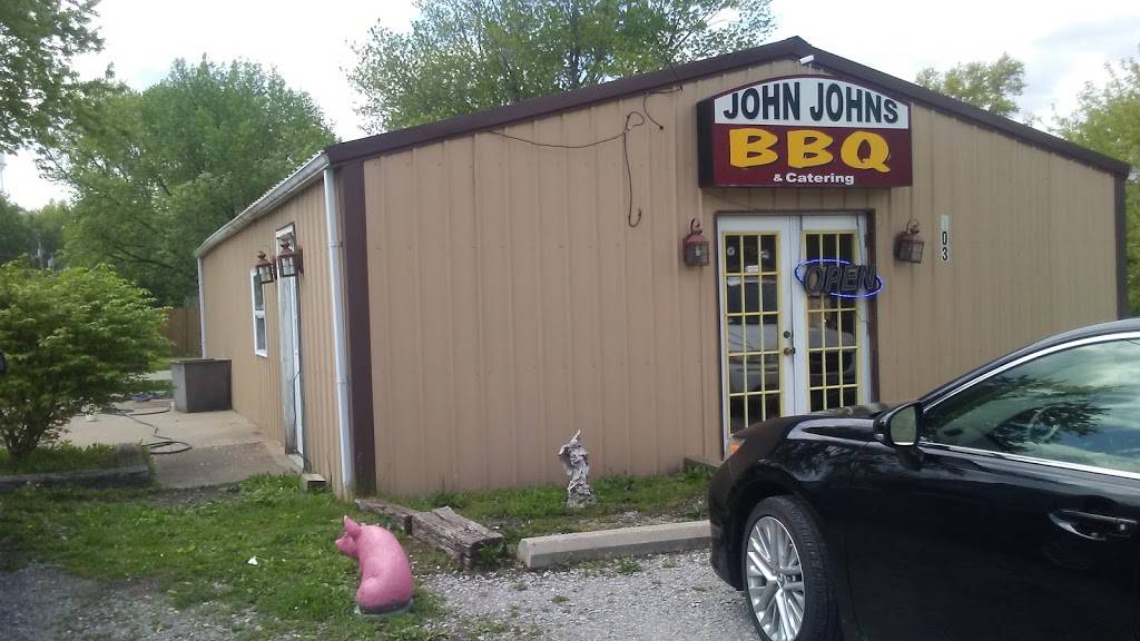 John Johns BBQ | restaurant | 103 N Mayor Caliper Drive, Colp, IL 62921, USA | 6189859885 OR +1 618-985-9885