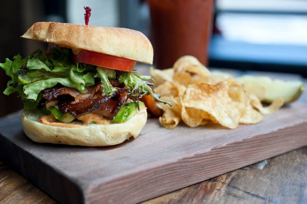 One Stop | restaurant | 134 Kingsland Ave, Brooklyn, NY 11222, USA | 7185990128 OR +1 718-599-0128